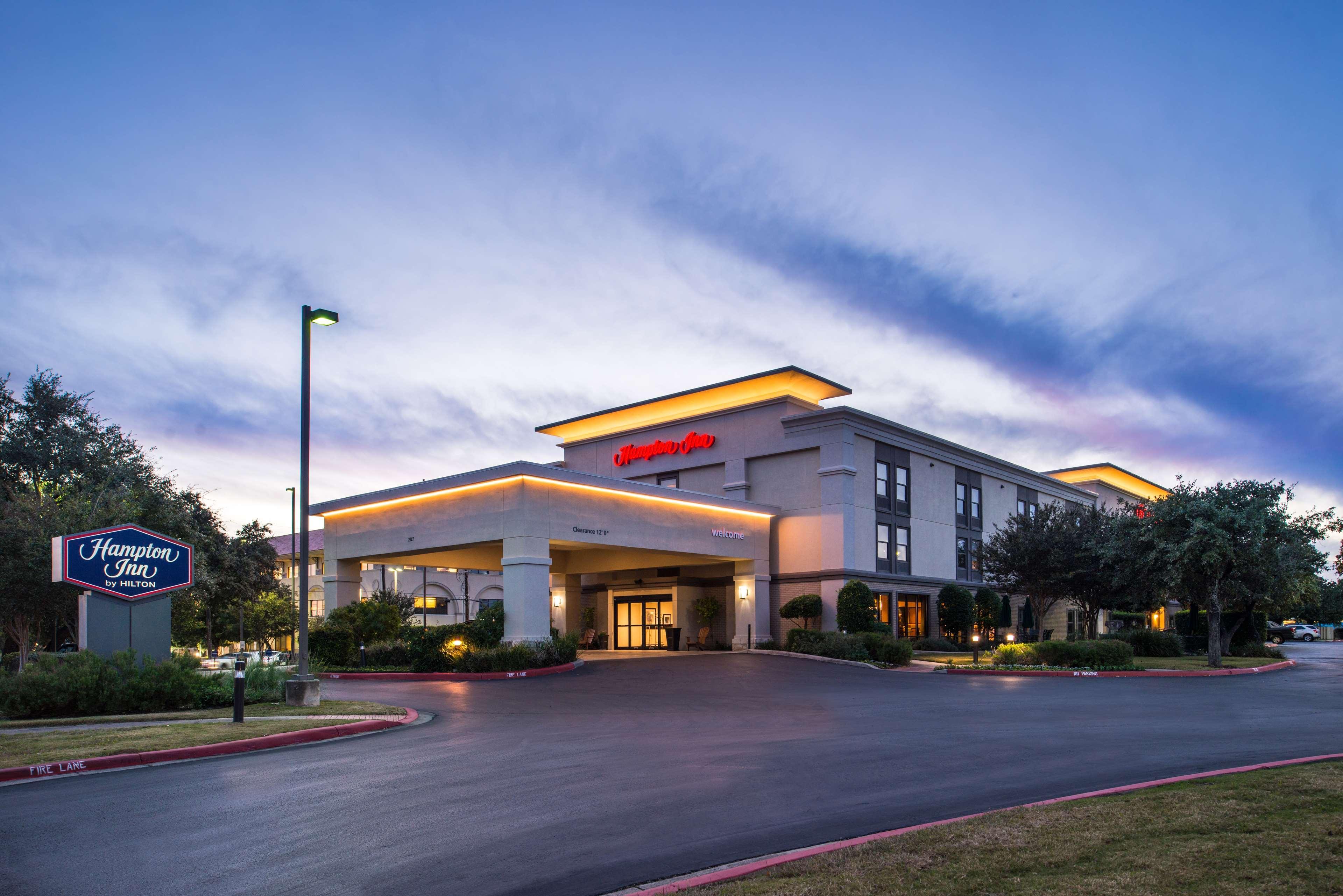 Hampton Inn San Antonio Stone Oak מראה חיצוני תמונה