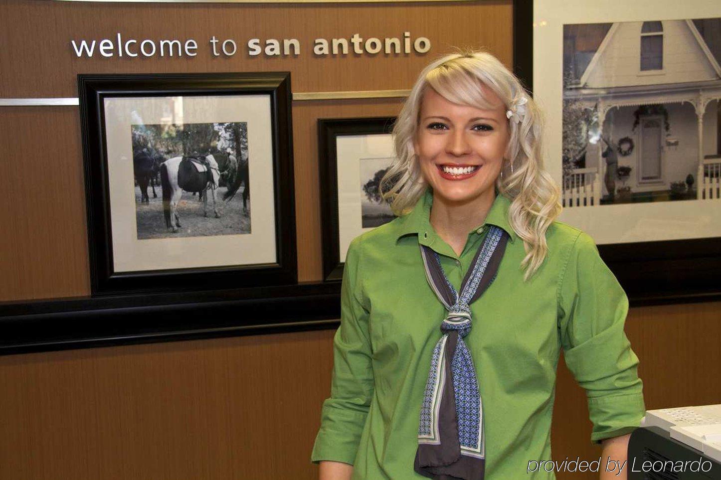 Hampton Inn San Antonio Stone Oak מראה חיצוני תמונה