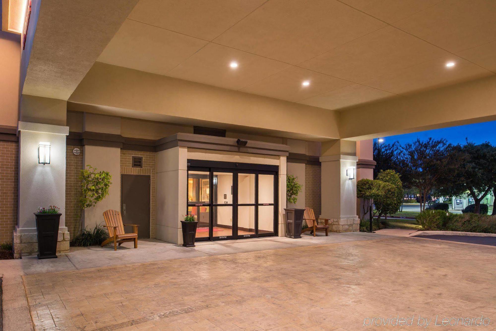 Hampton Inn San Antonio Stone Oak מראה חיצוני תמונה