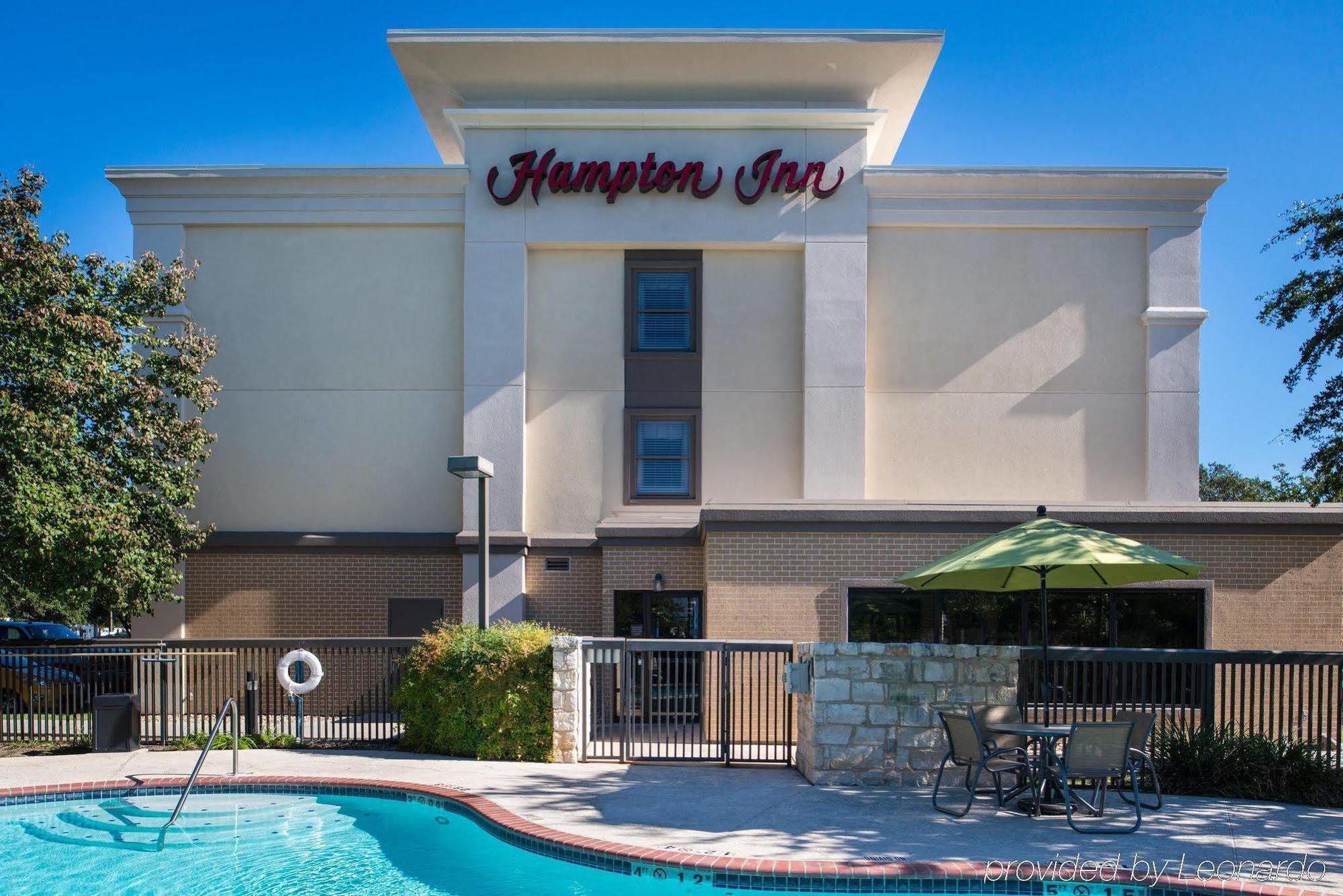 Hampton Inn San Antonio Stone Oak מראה חיצוני תמונה