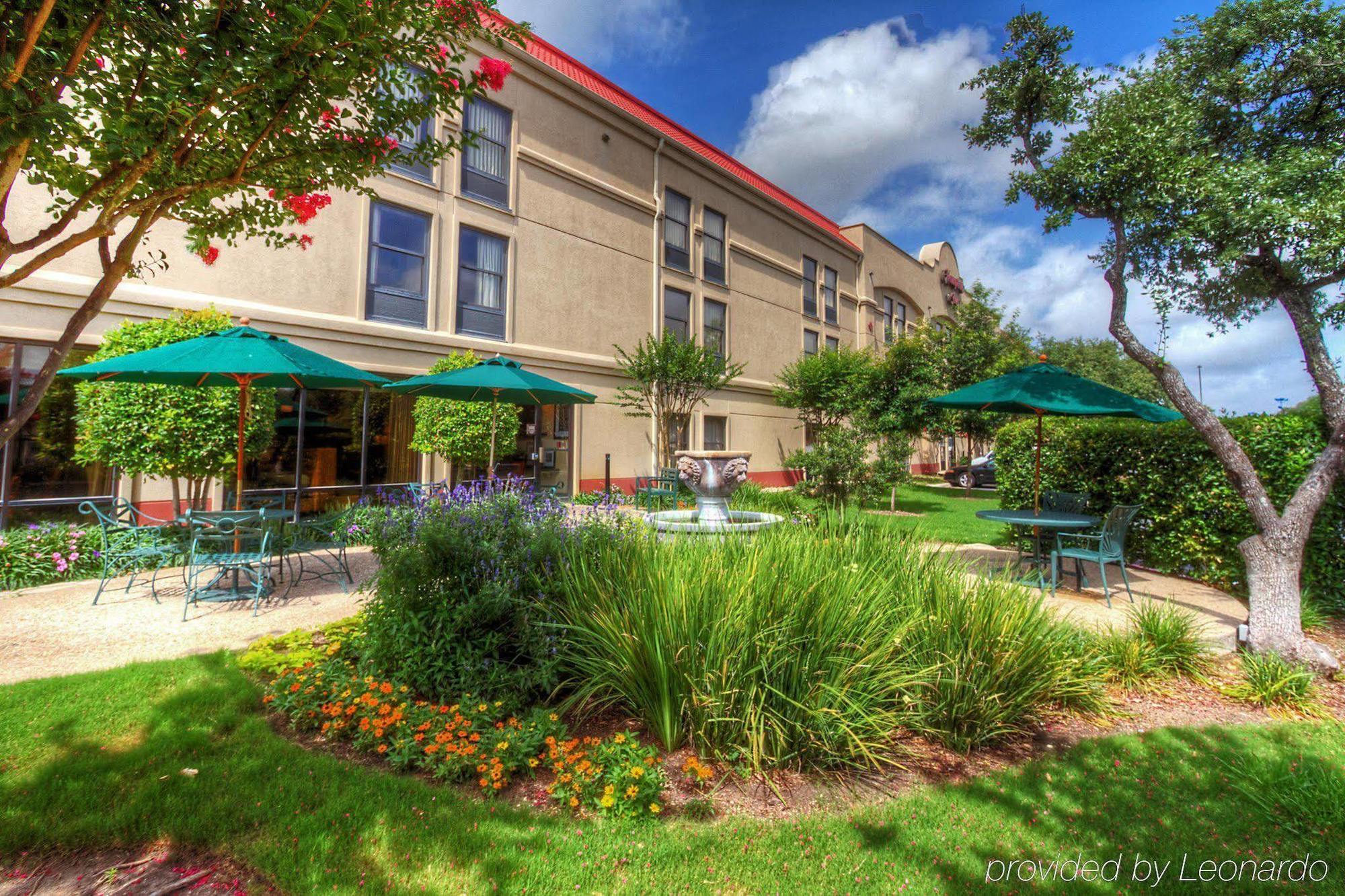 Hampton Inn San Antonio Stone Oak מראה חיצוני תמונה