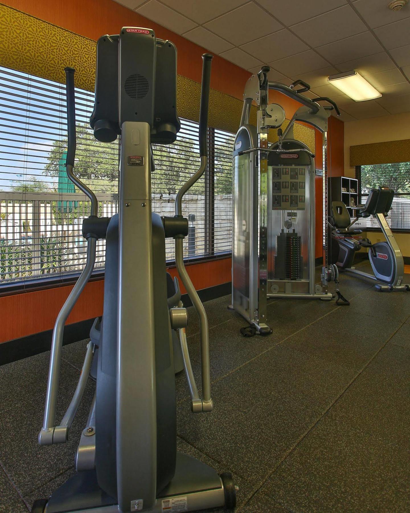 Hampton Inn San Antonio Stone Oak מראה חיצוני תמונה