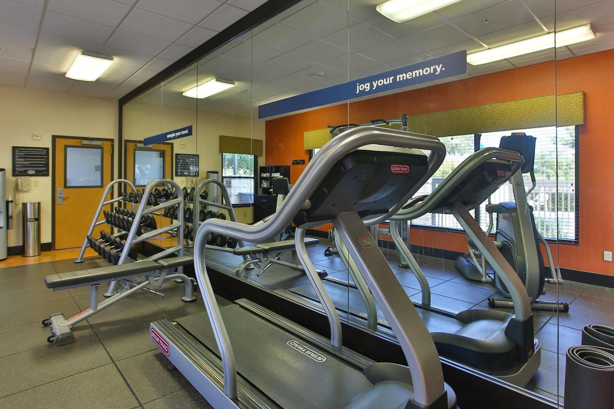 Hampton Inn San Antonio Stone Oak מראה חיצוני תמונה